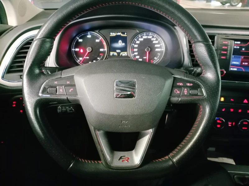 Seat Leon 2.0 TDI/150 PS/DSG/MATRIX/PDC, снимка 10 - Автомобили и джипове - 52897983