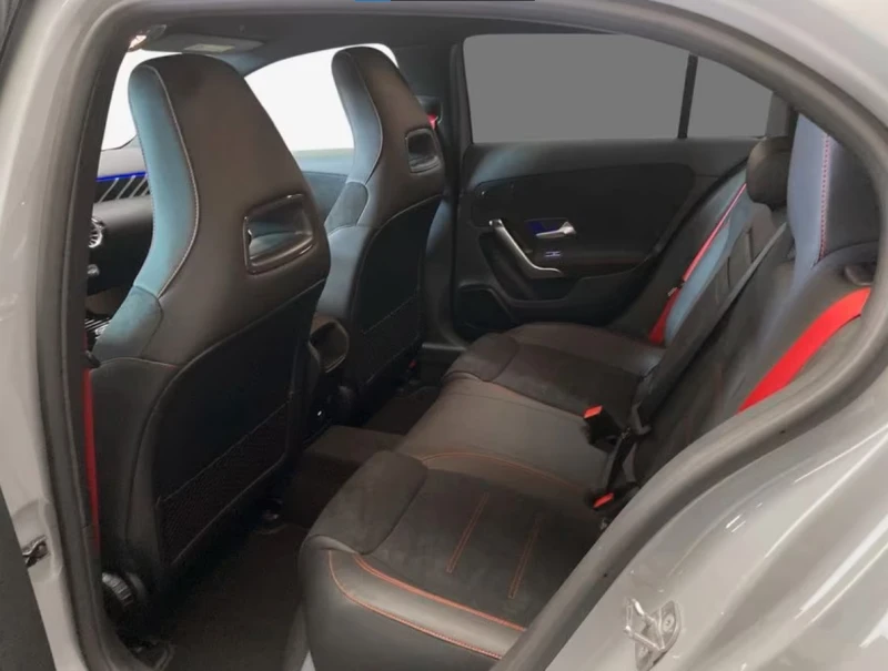 Mercedes-Benz A 35 AMG* 4Matic* Advanced+ , снимка 6 - Автомобили и джипове - 52989041