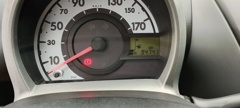 Toyota Aygo, снимка 12 - Автомобили и джипове - 53106857