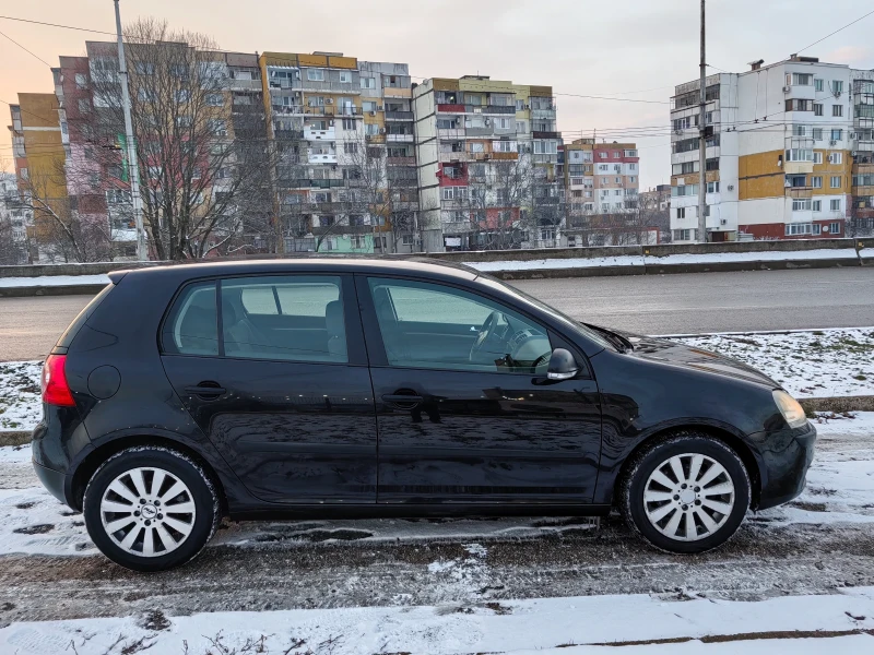 VW Golf 1.9 tdi 105ps Navi, снимка 3 - Автомобили и джипове - 53208961