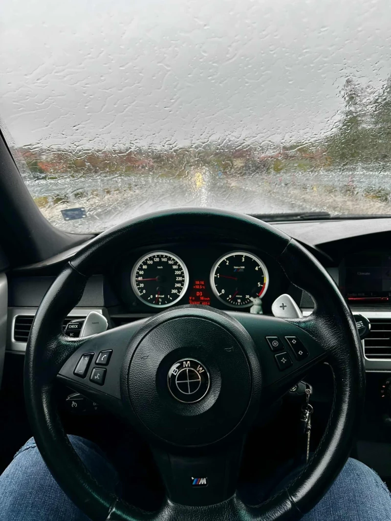 BMW 525, снимка 7 - Автомобили и джипове - 53234866