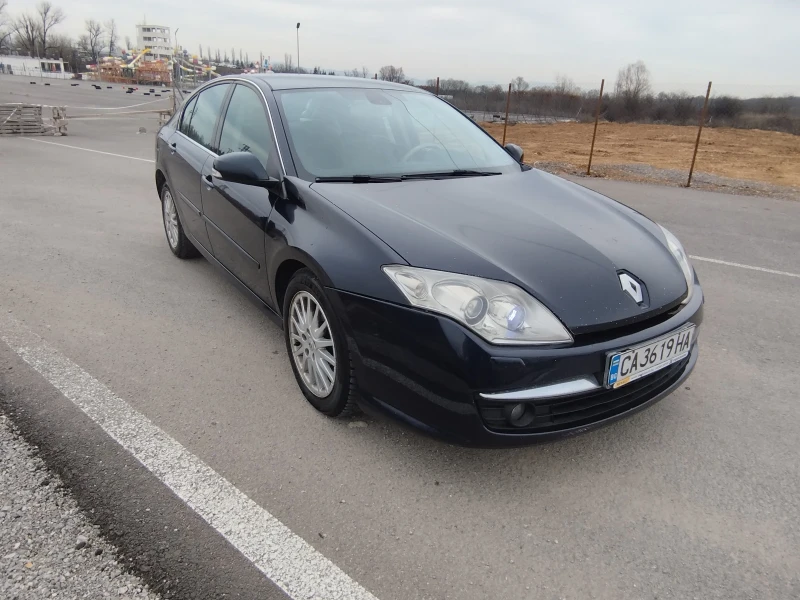 Renault Laguna 2.0 DCi/6 ск./кожа, снимка 2 - Автомобили и джипове - 53501505