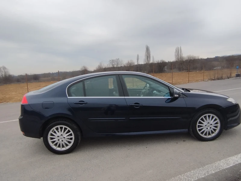 Renault Laguna 2.0 DCi/6 ск./кожа, снимка 5 - Автомобили и джипове - 53501505