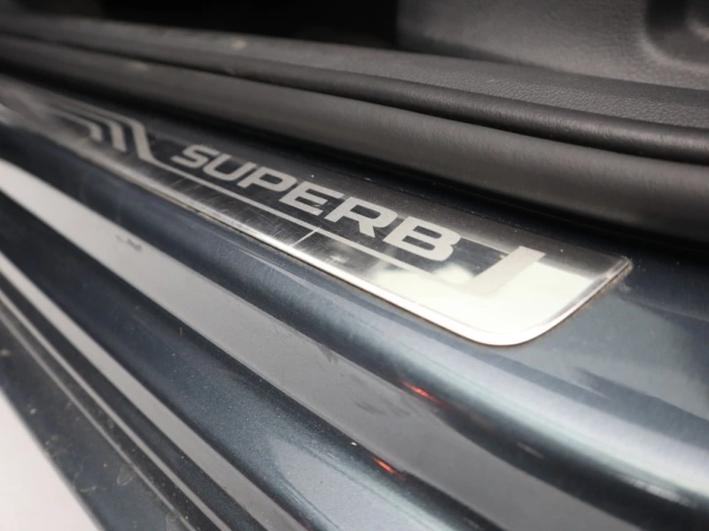 Skoda Superb 1.6 TDI 2г. ГАРАНЦИЯ - 29900 лв. - 67710471 | Car24.bg