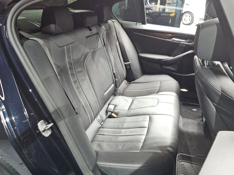 BMW 520 i M | BOWERS&W| HEAD UP| PANO| ПАМЕТ| НАУДВАНЕ, снимка 11 - Автомобили и джипове - 55746991