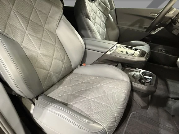 BMW iX M60 = M-Sport = Гаранция, снимка 11 - Автомобили и джипове - 56125210