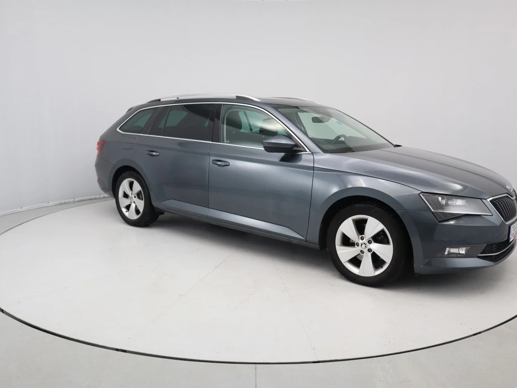 Skoda Superb 1.6 TDI - изображение 3