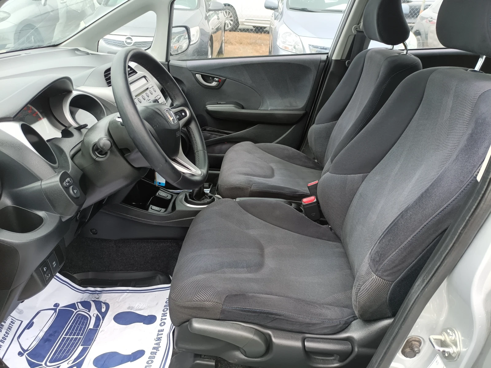 Honda Jazz 1.4 99 ЛИЗИНГ  - изображение 9