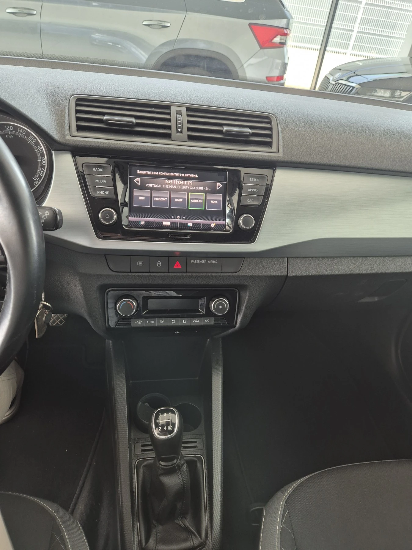 Skoda Fabia 1.0 MPI - изображение 5