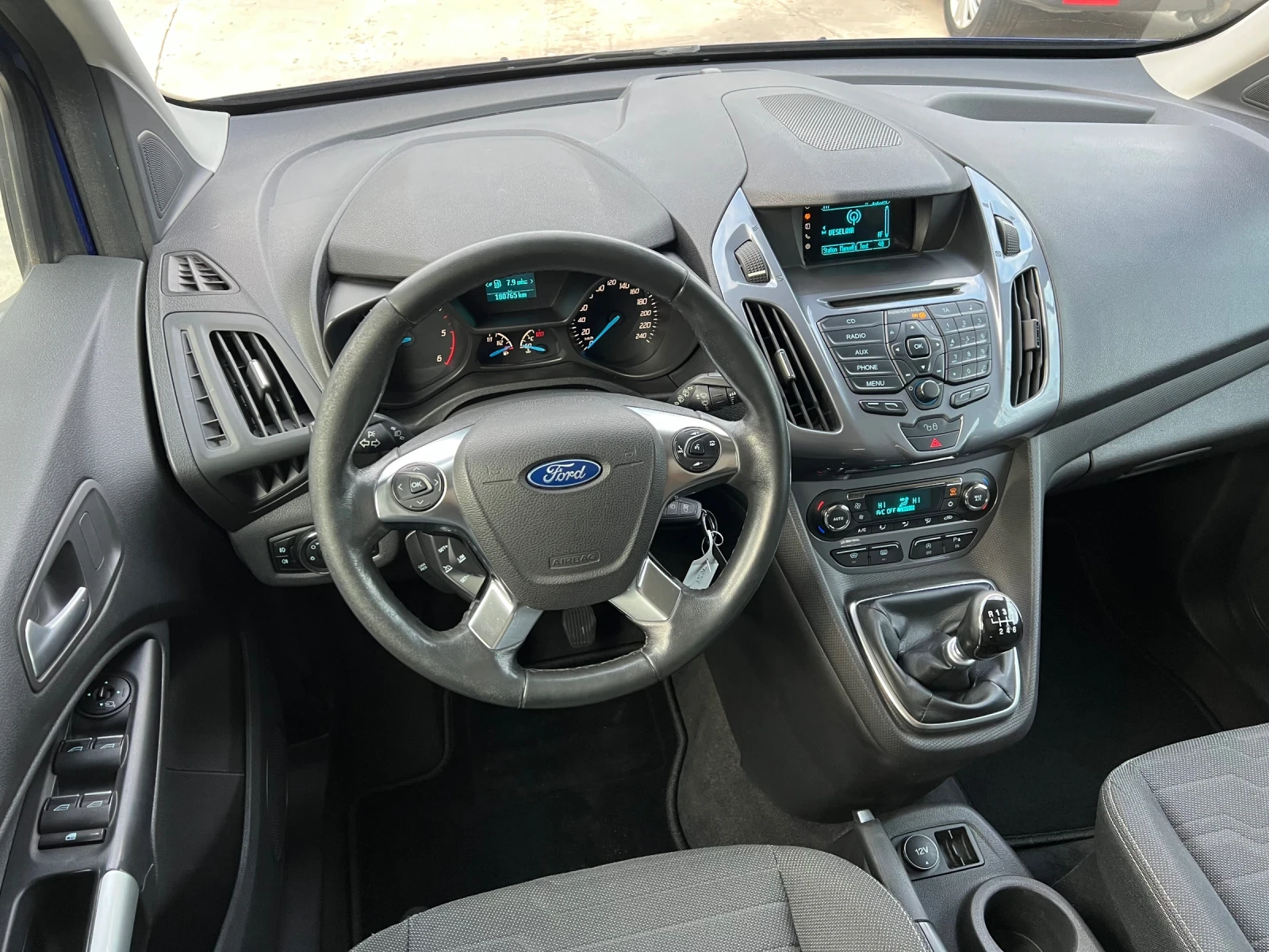 Ford Tourneo Connect 1.5D   | Mobile.bg   11