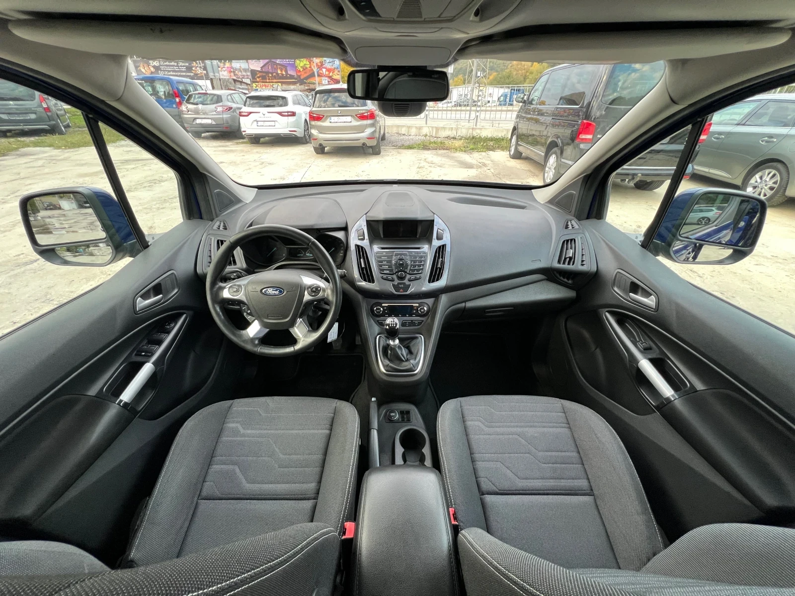 Ford Tourneo Connect 1.5D ОБСЛУЖЕН ШВЕЙЦАРИЯ - изображение 10