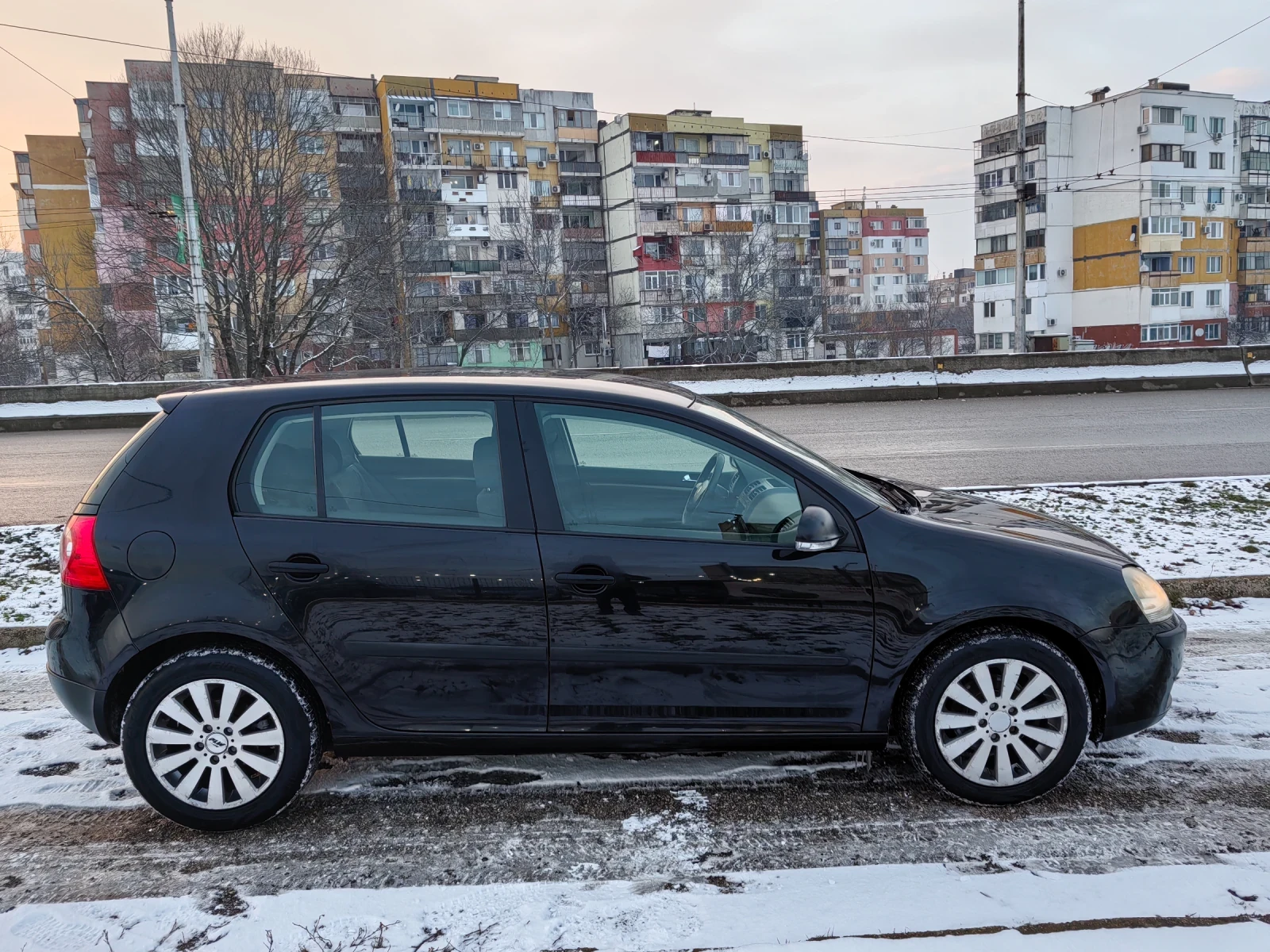 VW Golf 1.9 tdi 105ps Navi - изображение 3