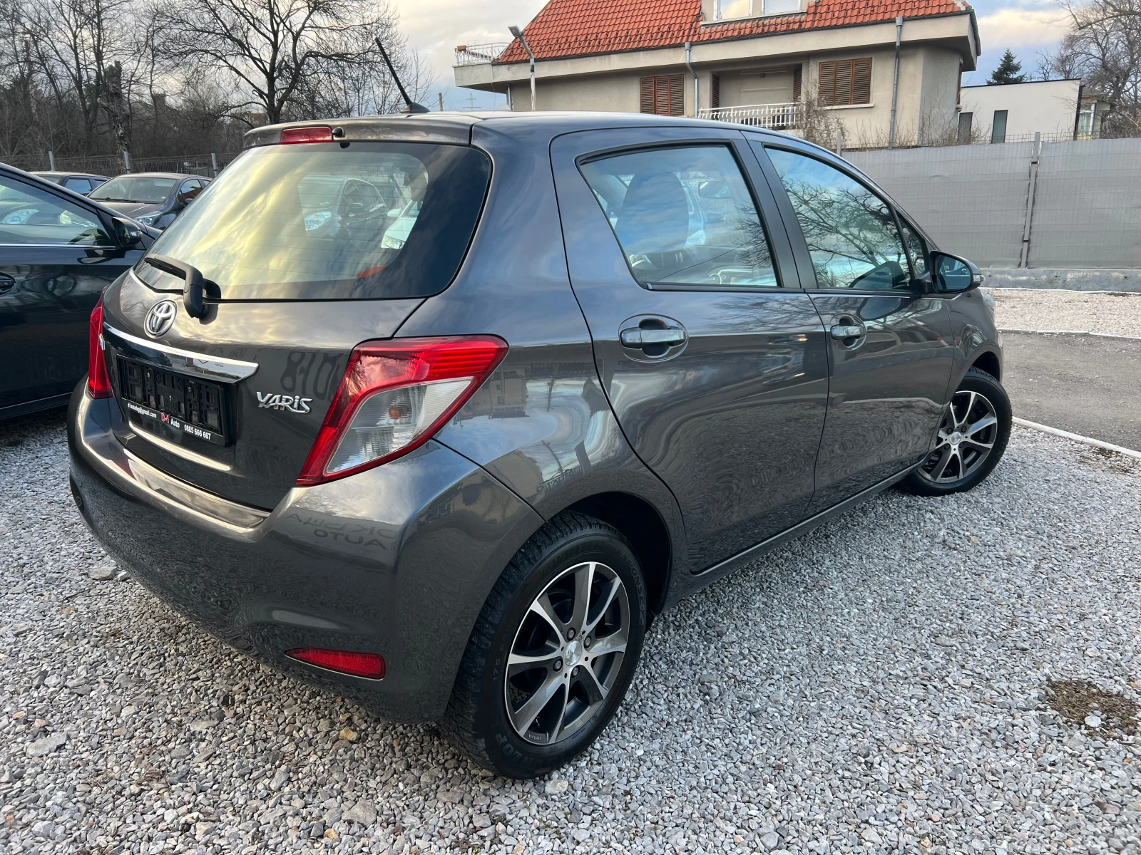 Toyota Yaris 1.3-���������! | Mobile.bg � ����������� 4