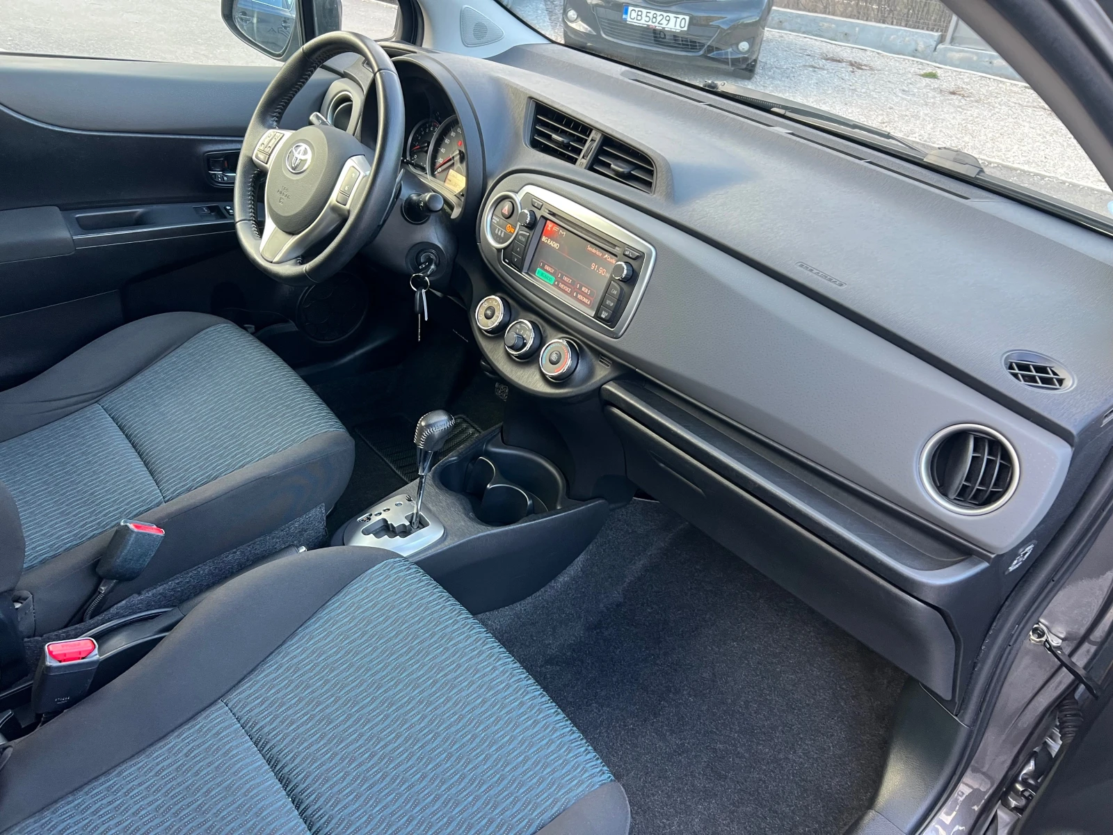 Toyota Yaris 1.3-���������! | Mobile.bg � ����������� 13