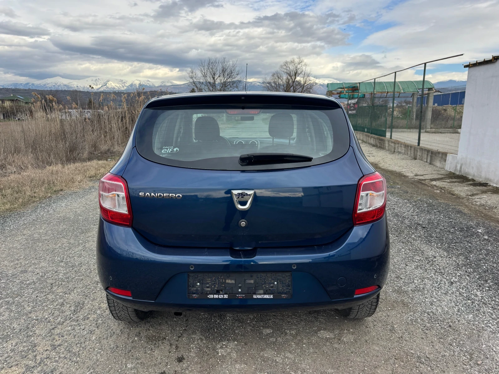 Dacia Sandero 1.2i * NAVI*  - изображение 6