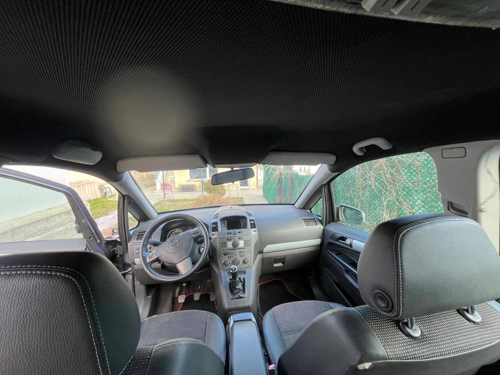 Opel Zafira 1.6 CNG 7-места Кожен салон Нов Внос - изображение 6