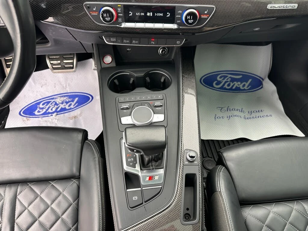 Audi S5 3.0 TFSI АвтоКредит* (Цена до БГ) , снимка 17 - Автомобили и джипове - 54088851