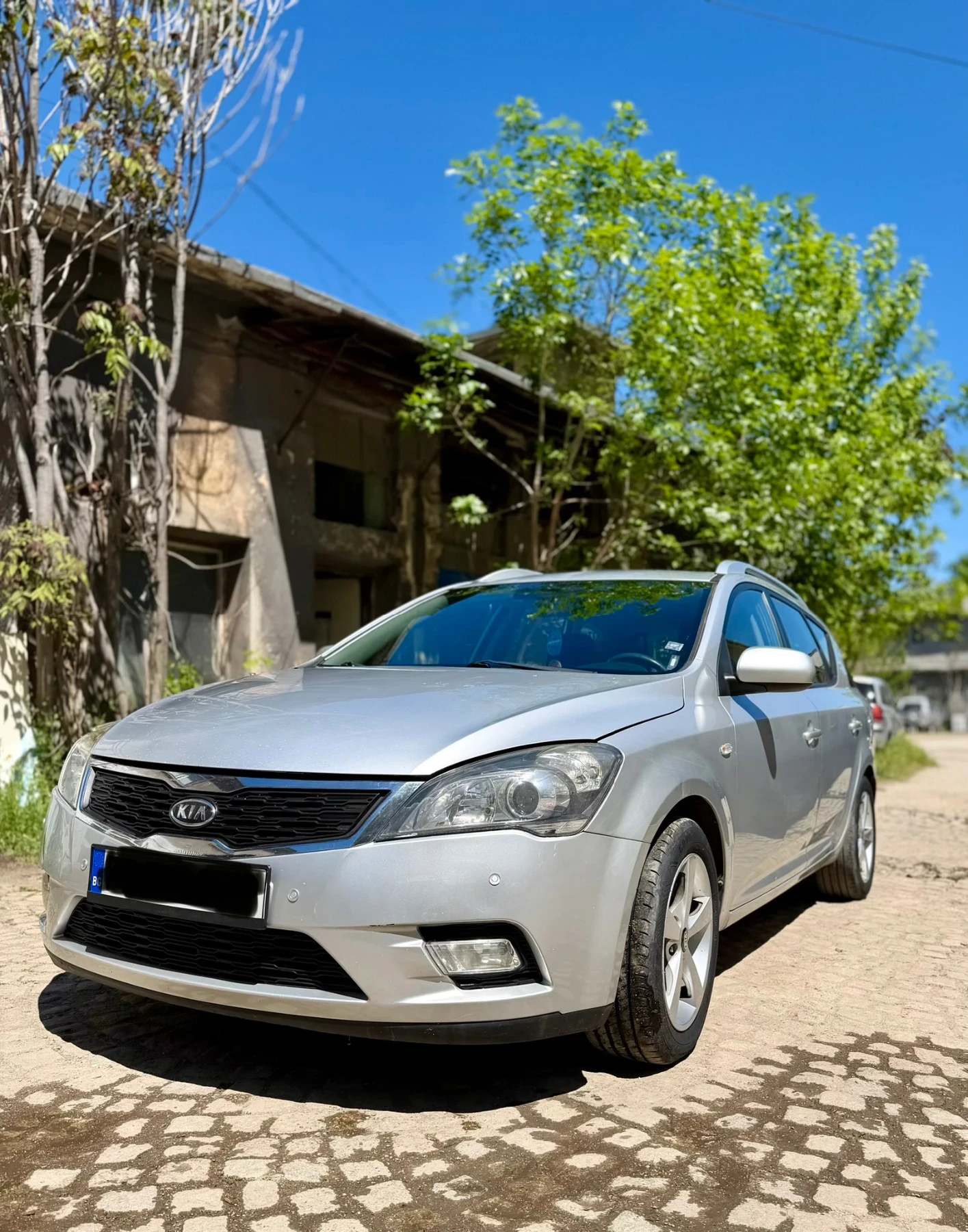 Kia Ceed, снимка 2 - Автомобили и джипове - 54321574