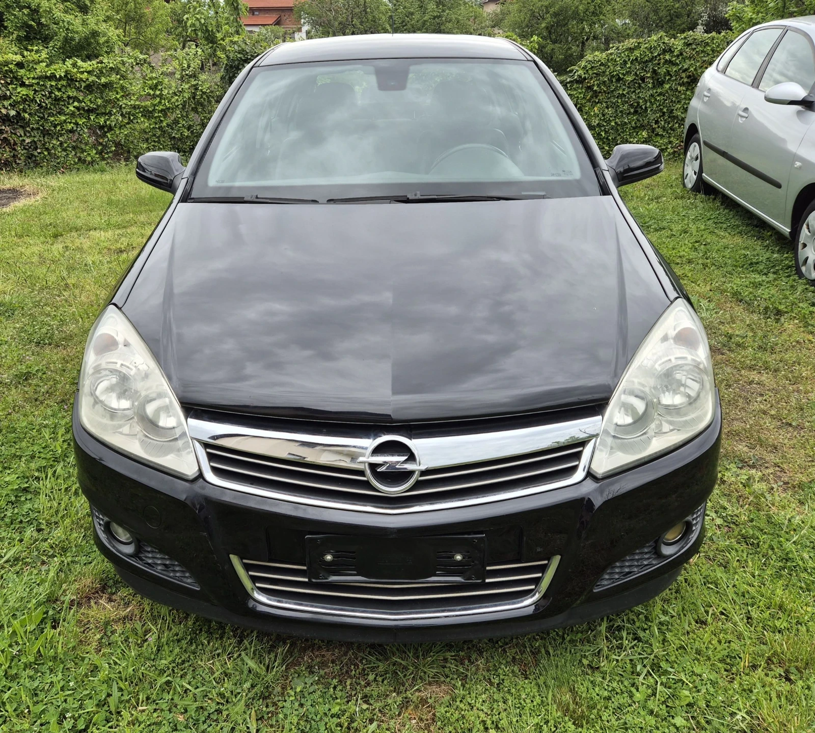Opel Astra 1.6B COSMO, снимка 2 - Автомобили и джипове - 54484357