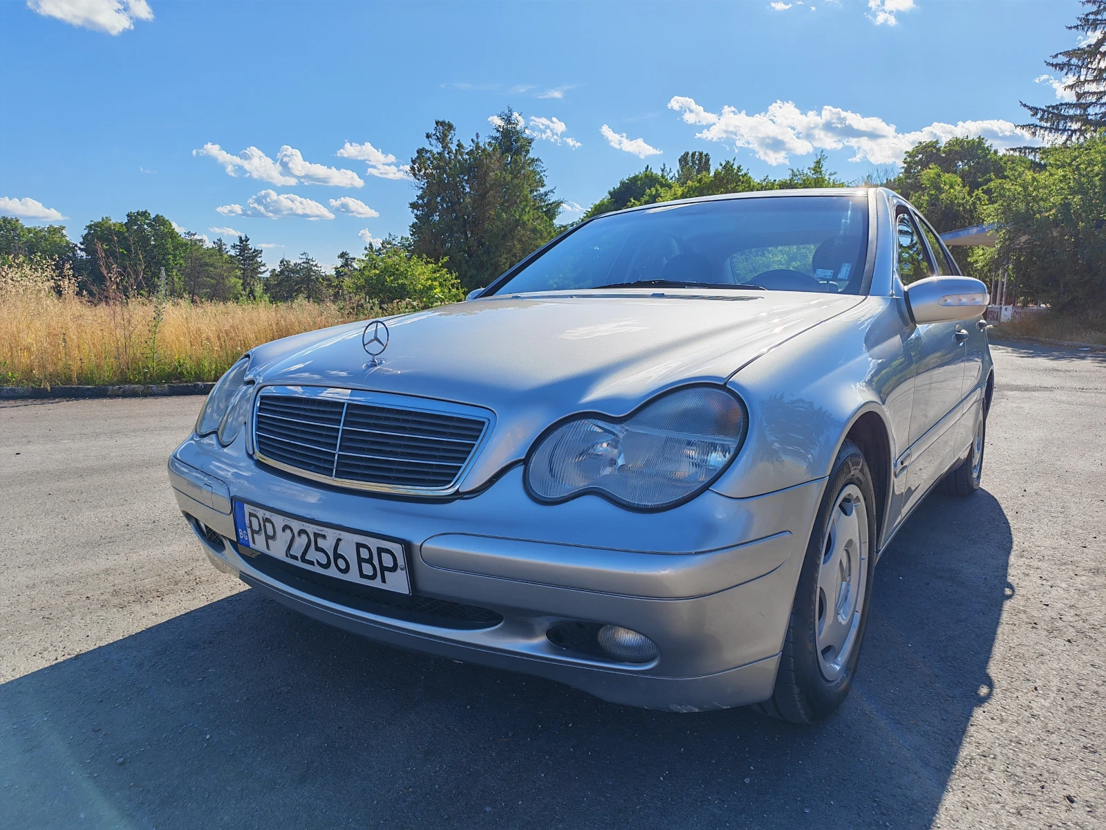 Mercedes-Benz C 180 Kompressor, снимка 2 - Автомобили и джипове - 54966503