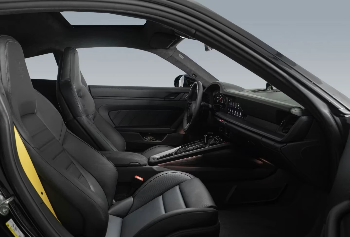 Porsche 911 TURBO-S* DISTR* 360CAM* BOSE* MEMORY* , снимка 14 - Автомобили и джипове - 55100853