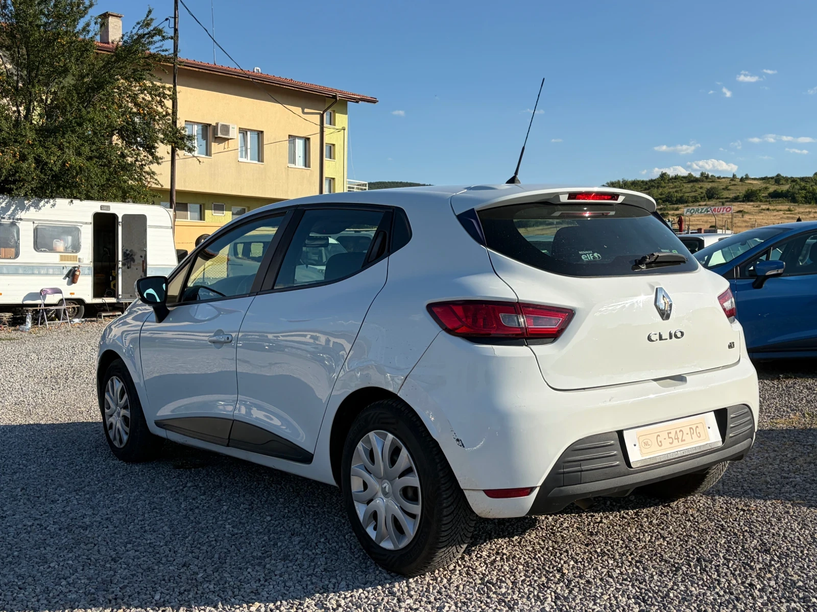 Renault Clio 1.5DCI* NAVI* CARPLAY, снимка 4 - Автомобили и джипове - 55243855