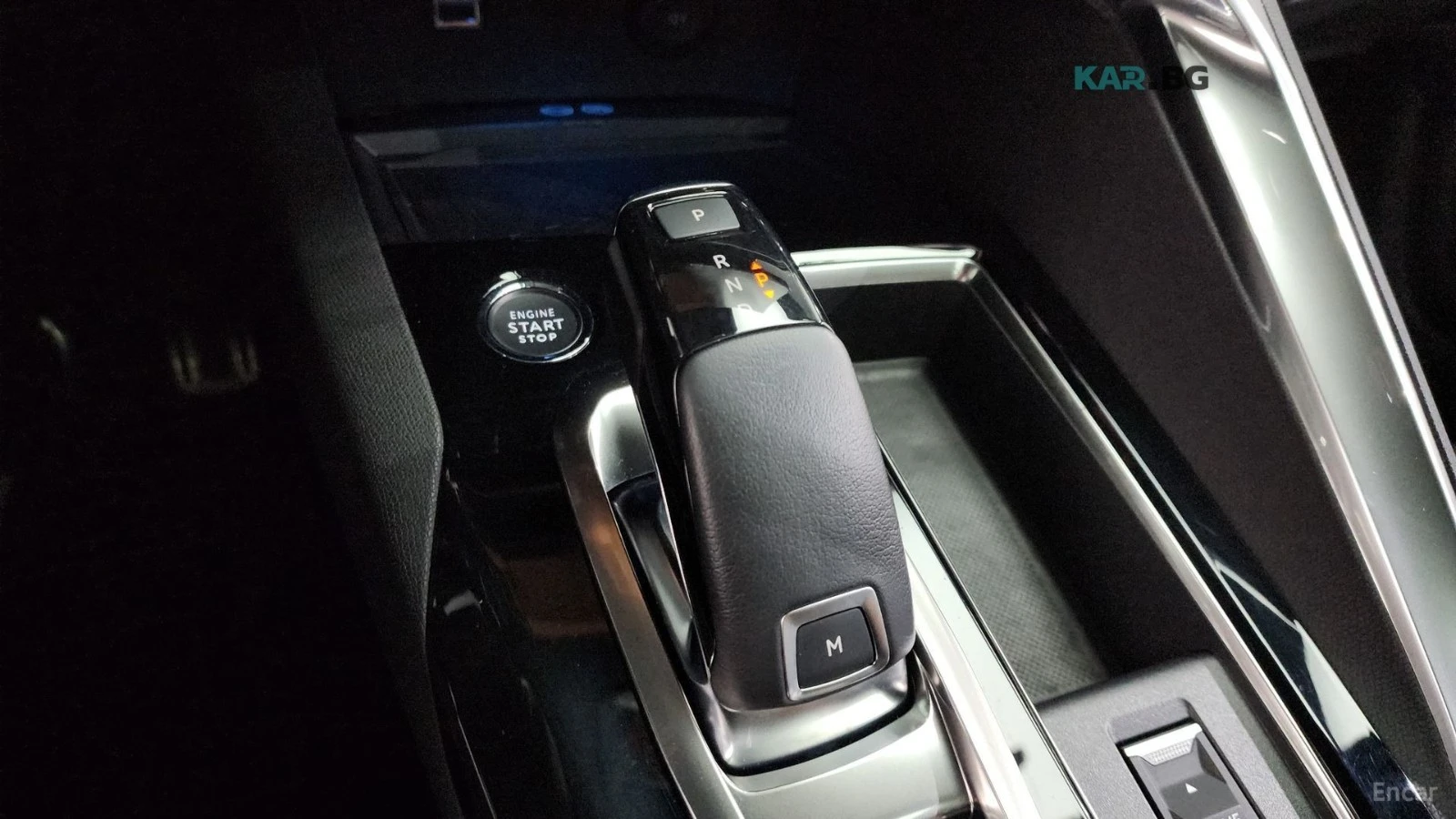 Peugeot 5008 1.2* PureTech* GT* 360* ПОДГРЕВ* ПАНОРАМА* NAVI* , снимка 8 - Автомобили и джипове - 55315201