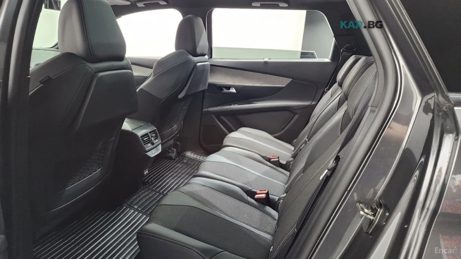 Peugeot 5008 1.2* PureTech* GT* 360* ПОДГРЕВ* ПАНОРАМА* NAVI* , снимка 10 - Автомобили и джипове - 55315201