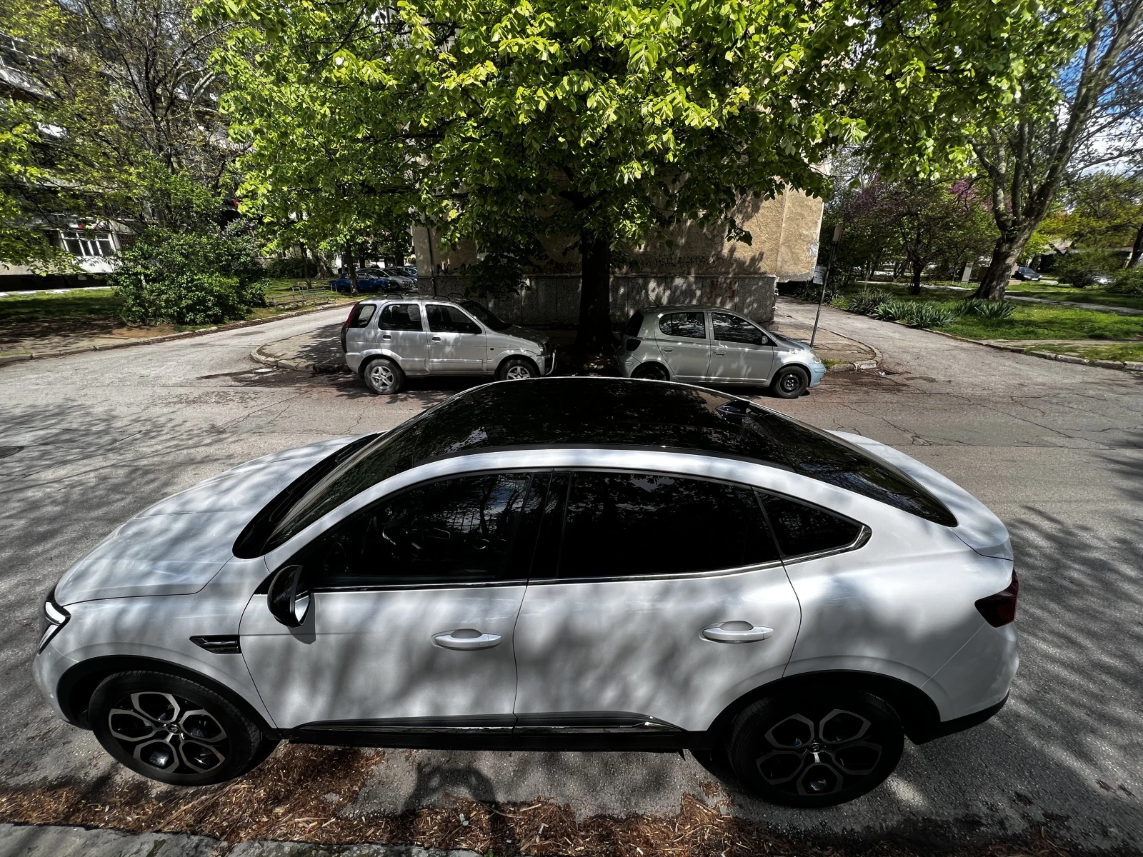 Renault Arkana E‑Tech Full Hybrid, снимка 4 - Автомобили и джипове - 55709936