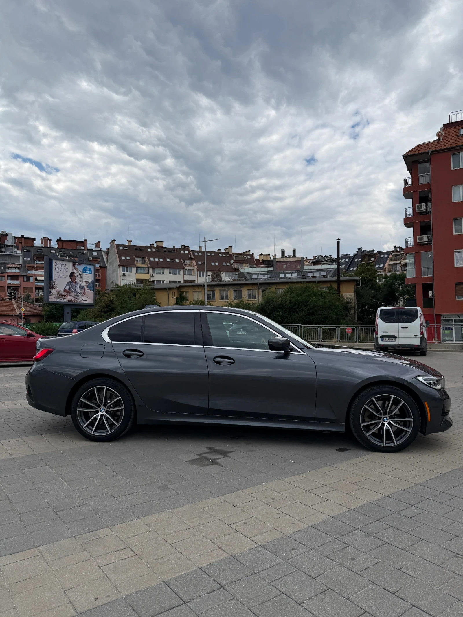BMW 330, снимка 16 - Автомобили и джипове - 55786688