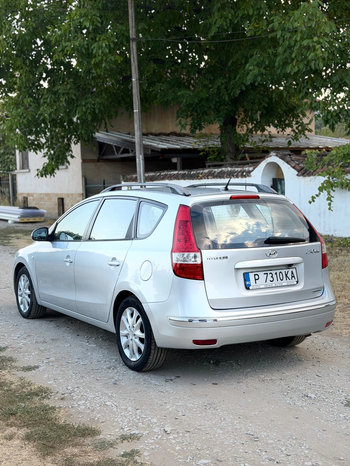 Hyundai I30 1.6 CRDi, снимка 3 - Автомобили и джипове - 55804951