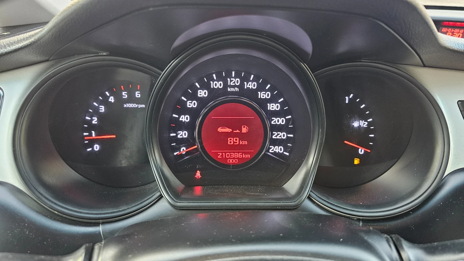 Kia Ceed 1.4 crdi euro 5, снимка 15 - Автомобили и джипове - 55876628