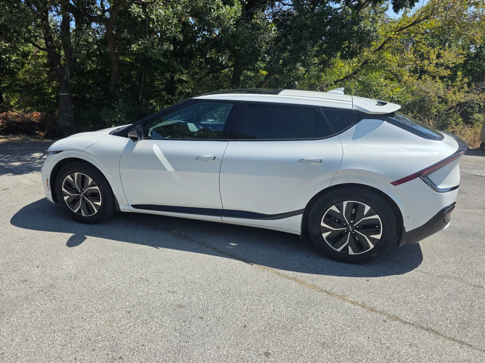 Kia EV6 Gt line RWD, снимка 2 - Автомобили и джипове - 56002450