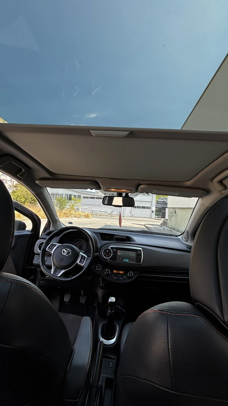 Toyota Yaris 1, 33 Dual VVT-i Style, снимка 17 - Автомобили и джипове - 56185204