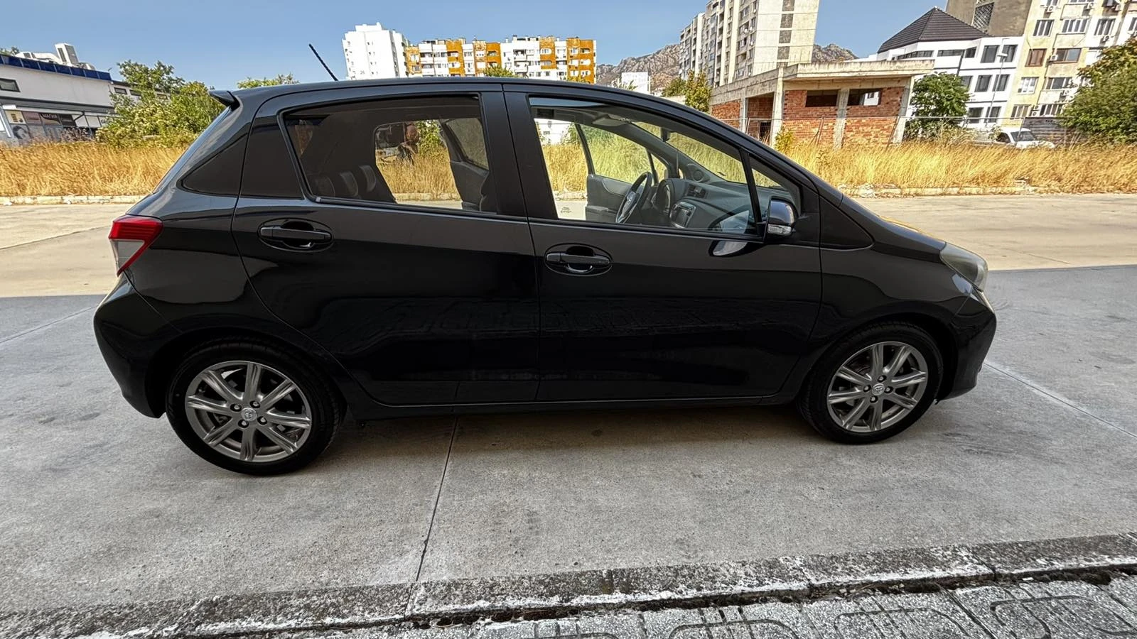 Toyota Yaris 1, 33 Dual VVT-i Style, снимка 7 - Автомобили и джипове - 56185204