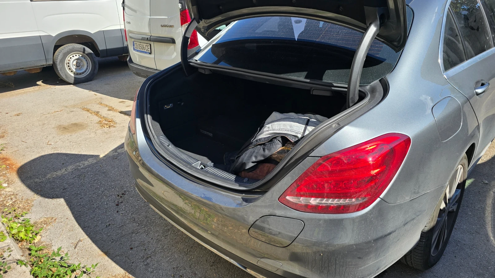 Mercedes-Benz C 350, снимка 9 - Автомобили и джипове - 56315273