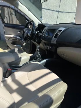 Mitsubishi Outlander 2.2DI, снимка 7