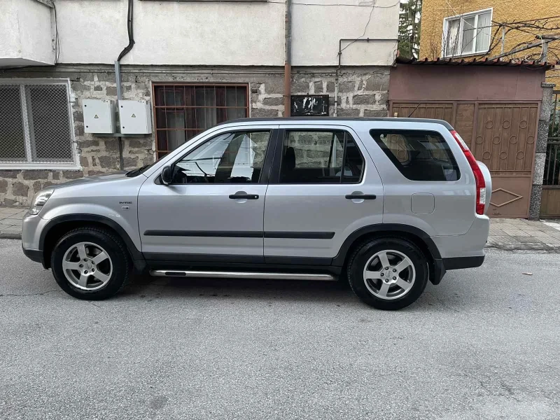 Honda Cr-v Facelift, снимка 3 - Автомобили и джипове - 48461110