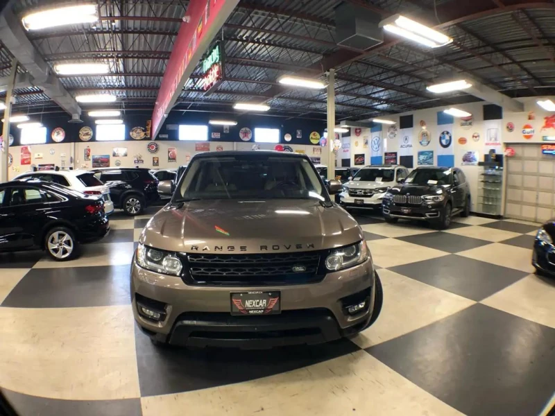 Land Rover Range Rover Sport Обдухване* CarPlay* Пано* Keyless Go, снимка 2 - Автомобили и джипове - 52318029