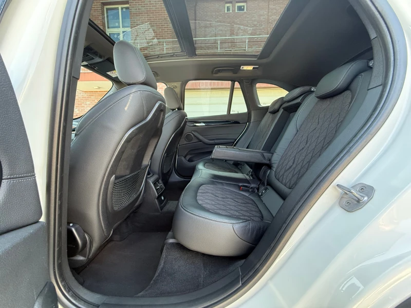 BMW X1 Sport-line-2.0D-4X4-AVTOMAT-190к.с-ШВЕЙЦАРИЯ, снимка 15 - Автомобили и джипове - 52067625