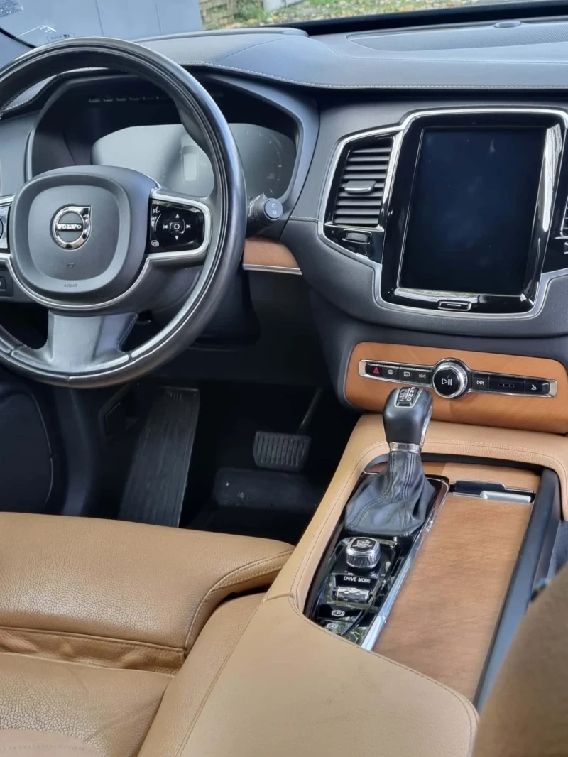 Volvo Xc90 D5 Inscription, снимка 11 - Автомобили и джипове - 52515153
