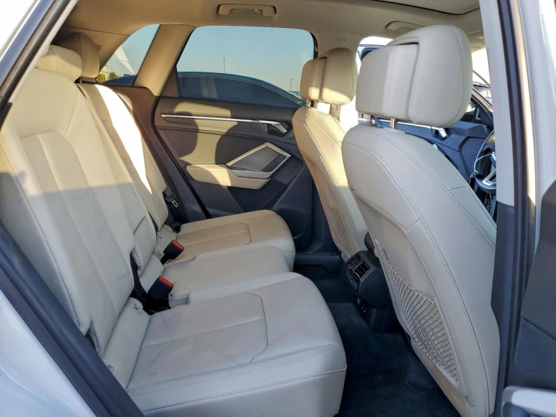 Audi Q3 S-LINE / DIGITAL , снимка 11 - Автомобили и джипове - 52710073