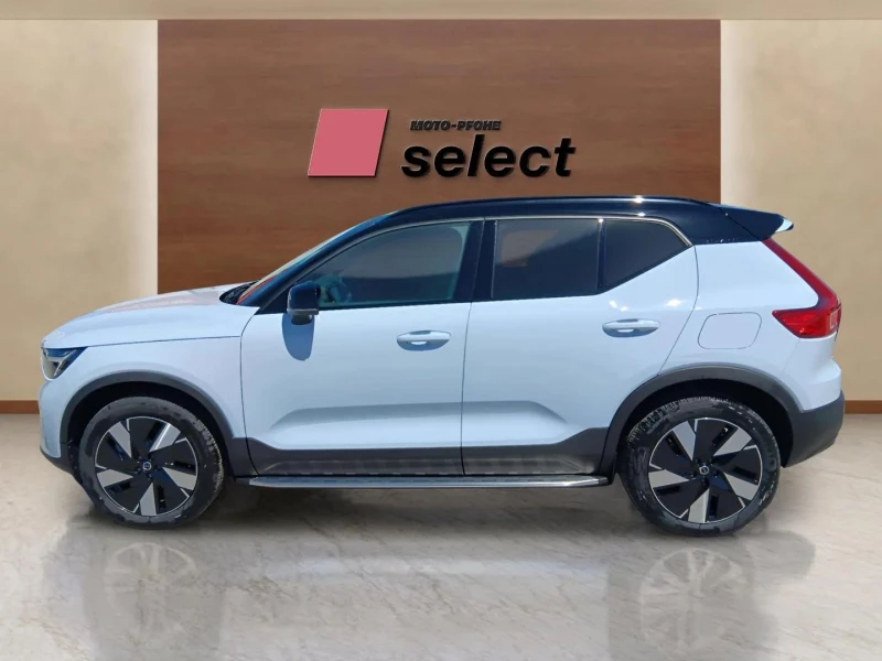 Volvo XC40 Singel Motor, снимка 8 - Автомобили и джипове - 53267680