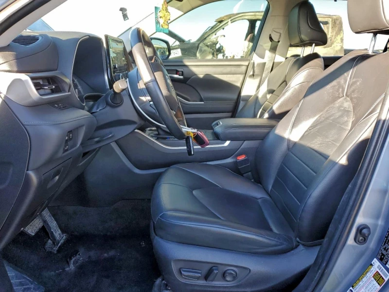 Toyota Highlander 2.4l L, снимка 7 - Автомобили и джипове - 53528588