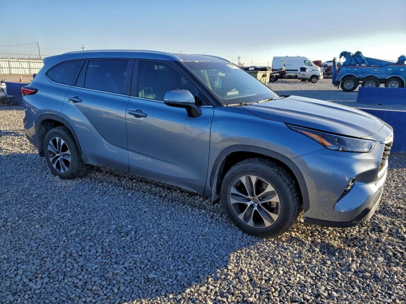 Toyota Highlander 2.4l L, снимка 4 - Автомобили и джипове - 53528588