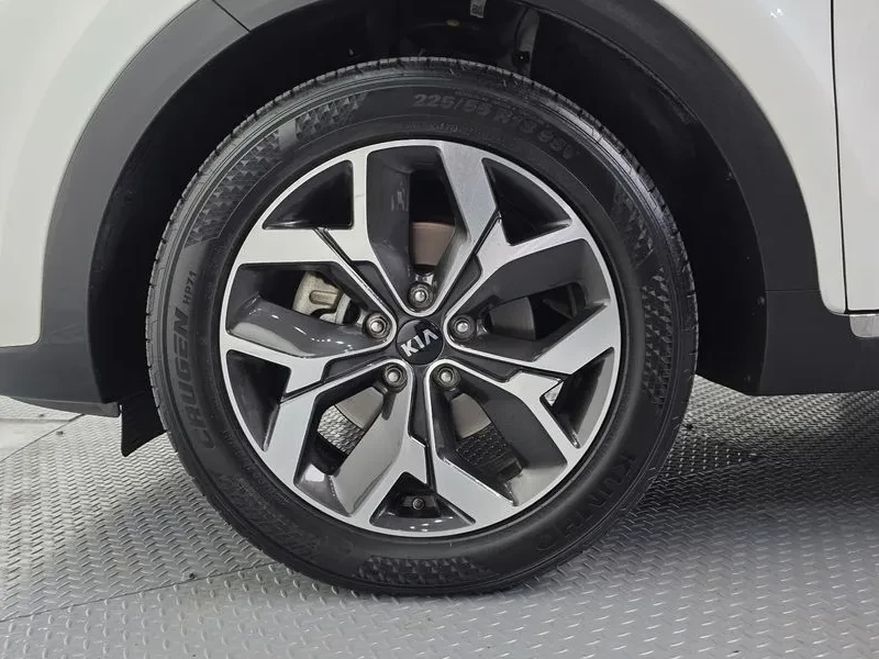 Kia Sportage 2.0 CRDi 4WD, снимка 5 - Автомобили и джипове - 54276742