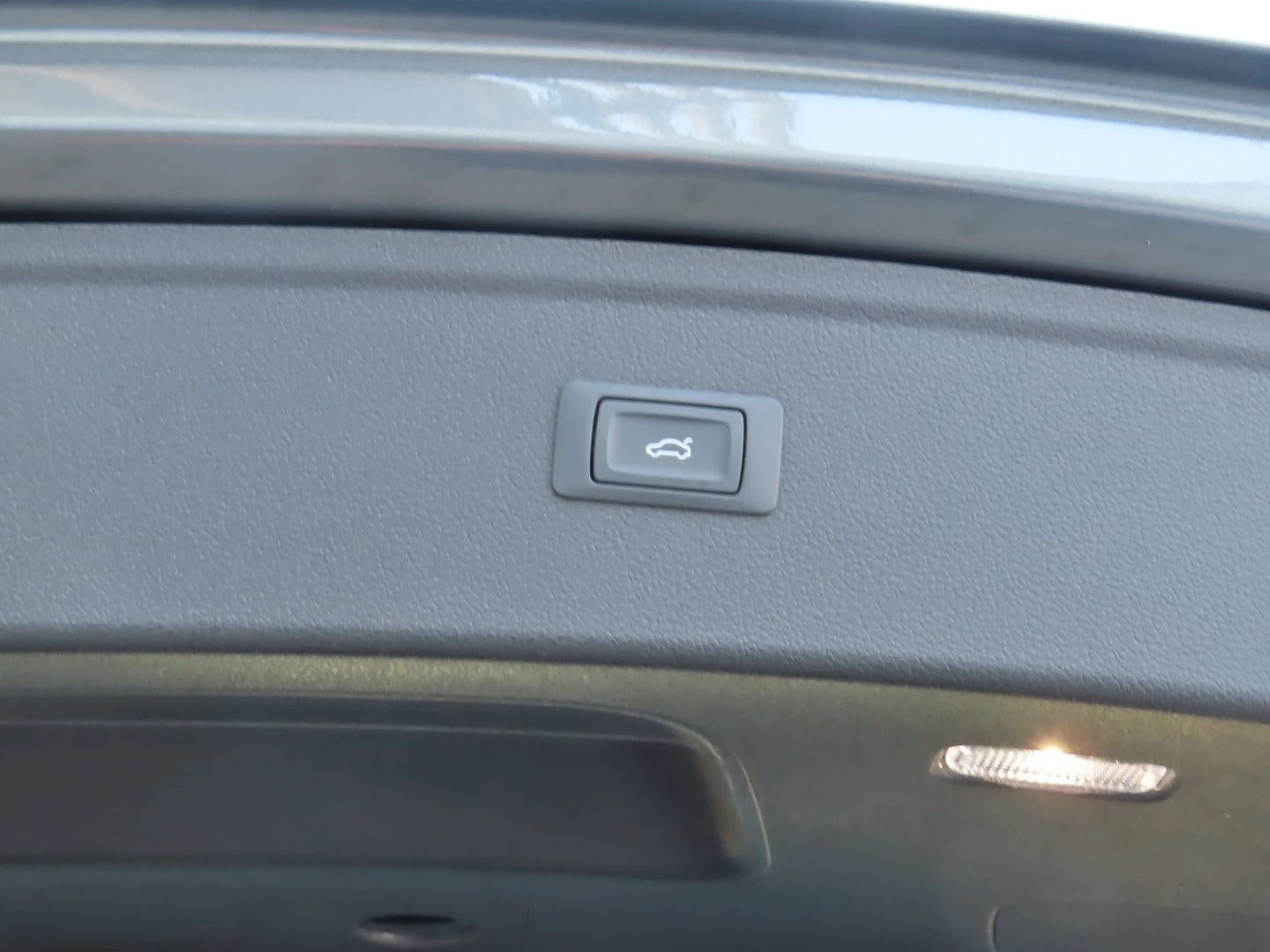 Audi Q5 S line 40 TDI quattro | Mobile.bg   16