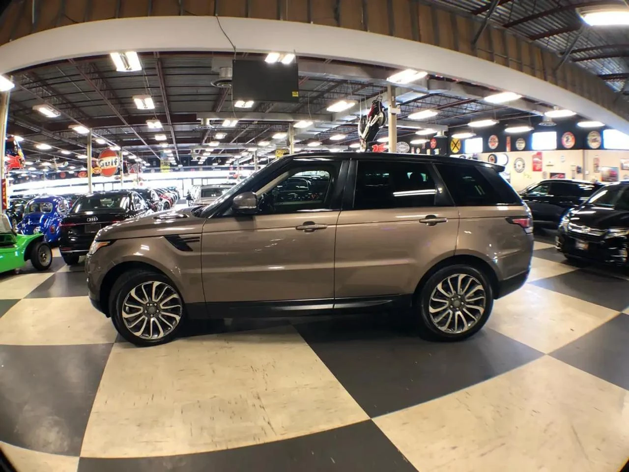 Land Rover Range Rover Sport Обдухване* CarPlay* Пано* Keyless Go - изображение 4