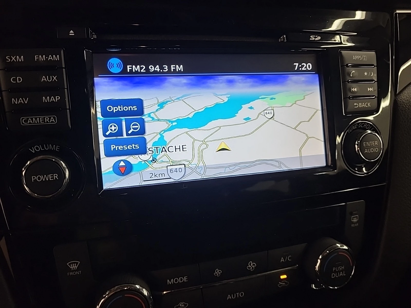 Nissan Qashqai SL * * AWD * * CARFAX * * АВТО КРЕДИТ * *  - изображение 9