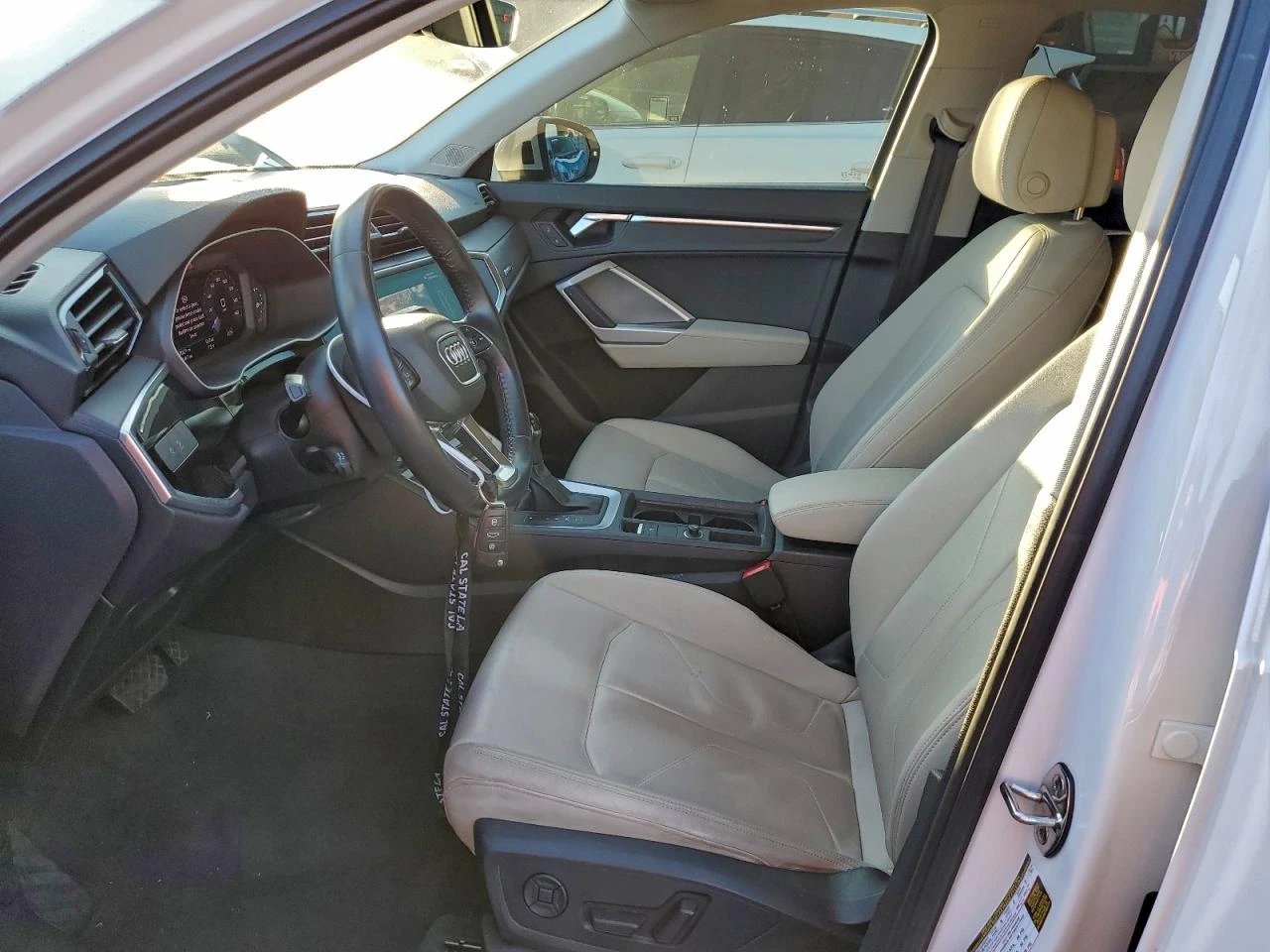 Audi Q3 S-LINE / DIGITAL  - изображение 7